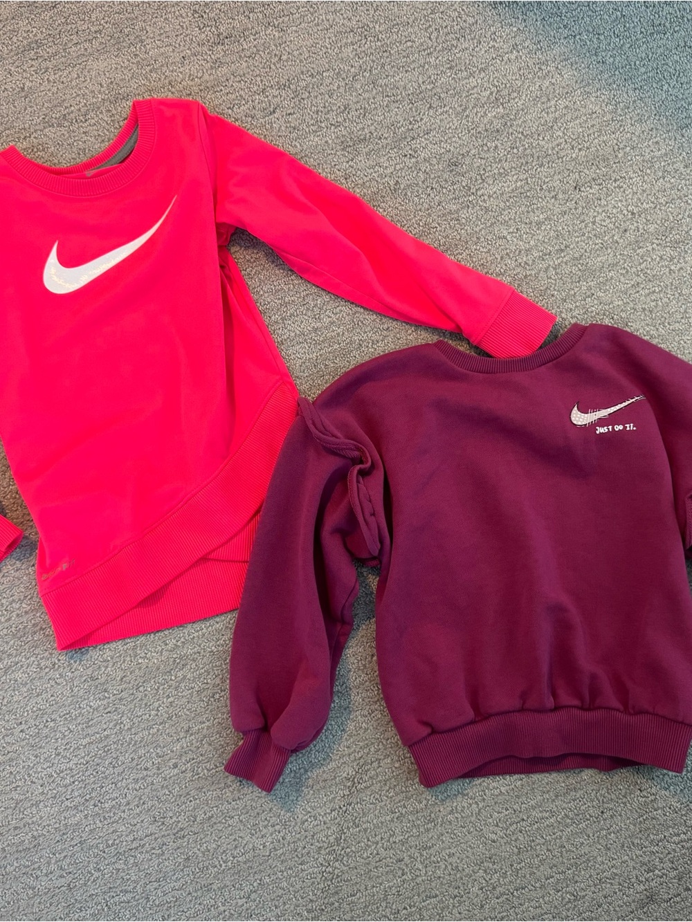 Nike Kids Sweatshirts in Hot Pink & Burgundy